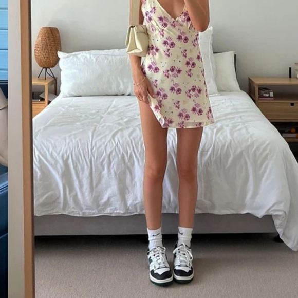 Princess Polly Cream and Pink Slip Dress V-Neck Mini - Picture 3 of 10